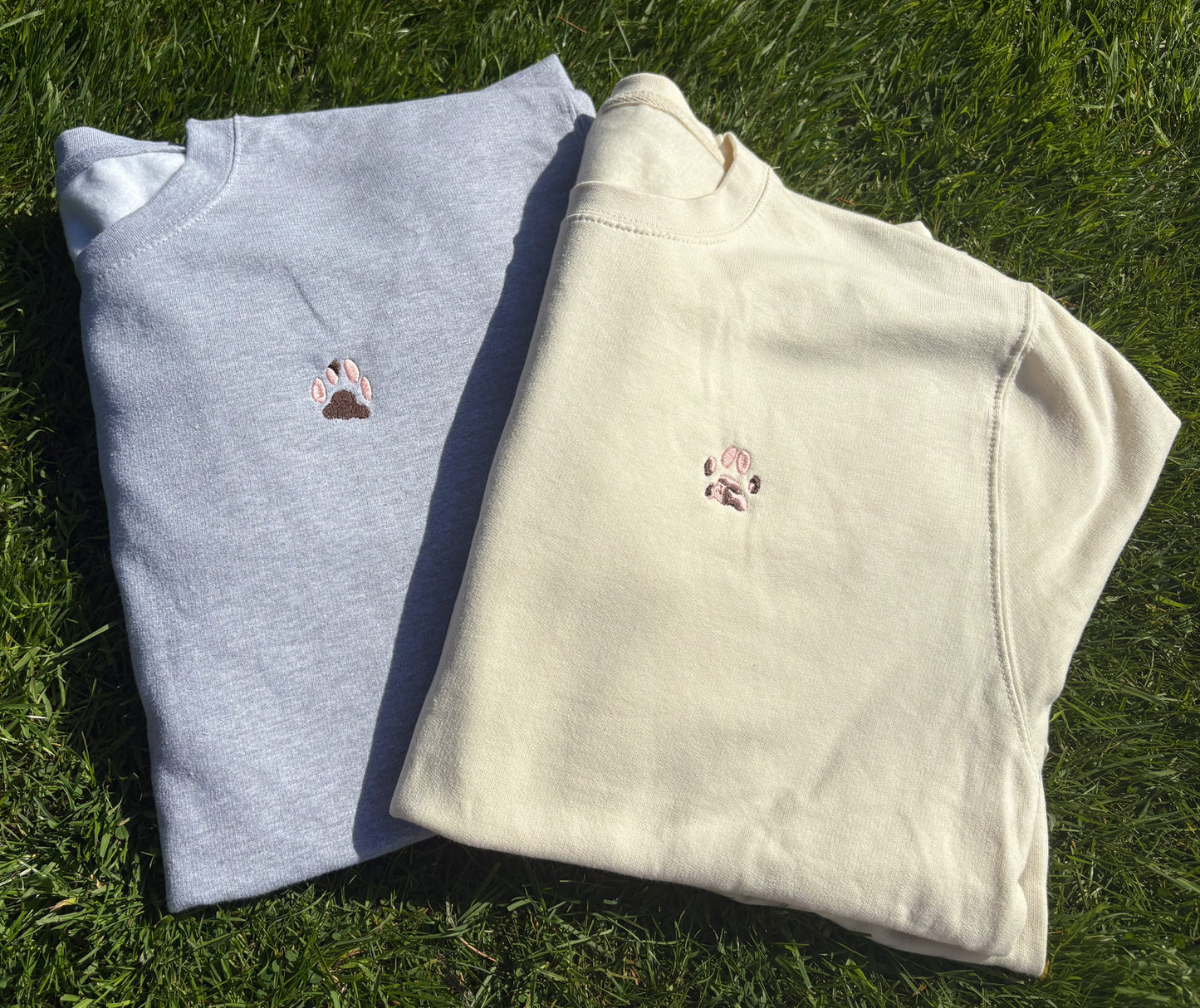 Paw Print Sweatshirt - Custom Pet Portrait Jumper